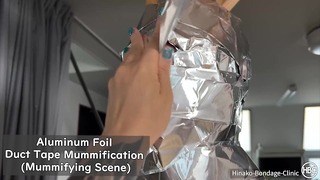 アルミニウムテープマミフィケーション マミフィケーション制作シーン Aluminum Foil Duct Tape Mummification Mummifying Scene