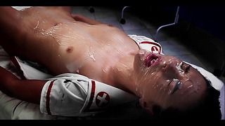 Сексуальная медсестра Аля Старк получает вкусный трах в киску и кримпай в свободное время от инопланетного монстра