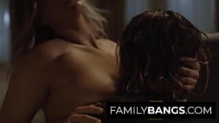 Familybangs.com Enteado assustador surpreende sua madrasta desavisada, Tyler Nixon, Kayley Gunner