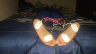 Foot Torture – Male Feet Tied And Electrified