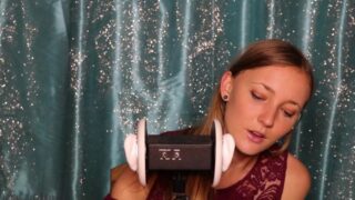 Gianna si hraje se svědkem Jehovovým Femdom Asmr Ballbusting E03 od Violet Knight