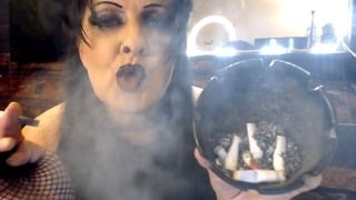 Gothic Goddess Smoke Slave Humiliation